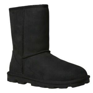 UGG Essentials short black boot